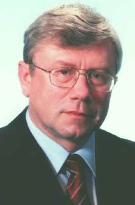 Dr. Vasil Tzar