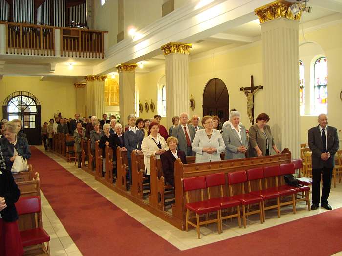 Gottesdienst der Kamillianischen Familien in St. Lörinc in Budapest
